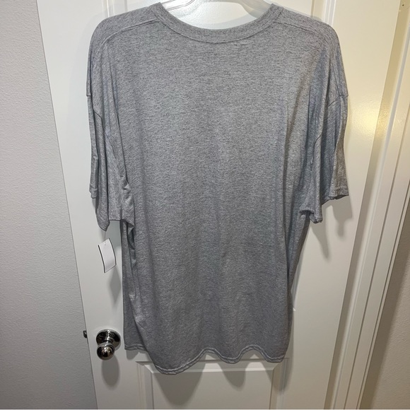 Brand New with tag SAVED BY THE BELL Group Photo Graphic T-Shirt mens size 3XL - Picture 2 of 4